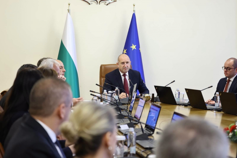 Румен Радев представи Бюджет 2027