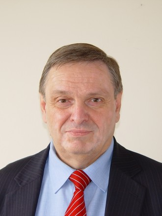 Реекспортът е върхът на айсберга