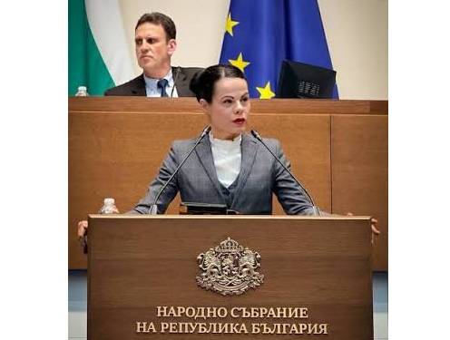 Ивкова:  До 3000 евро за сестрите в ОАИЛ-Смолян