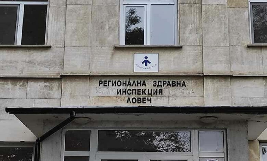 Вероятен случай на морбили и в Луковит