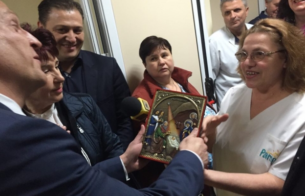 Москов посети болницата в Перник