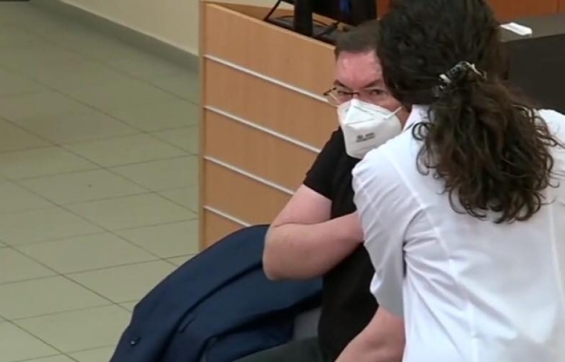 Здравният министър с реимунизация