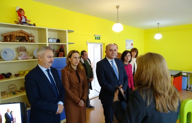 Новото вице в център за хора с увреждания