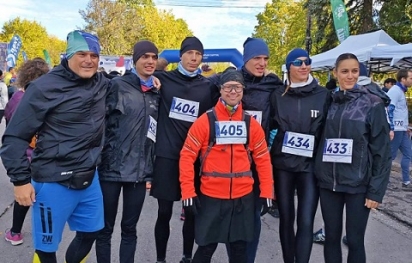 Спортисти с Даун на поход
