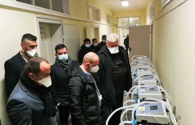 Дариха 10 респиратора  на УМБАЛ „Свети Георги“