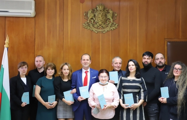 Втори випуск парамедици от ВМА