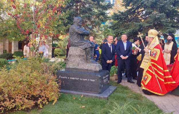 Oткриха паметник на Николай Пирогов 