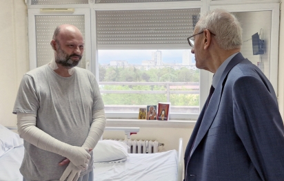 Здравният министър посети пациенти от Кочани