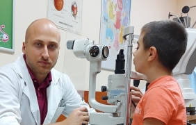 Online училището е рисково за късогледство 