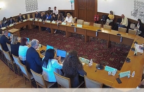 Социалната комисия отхвърли скока на медицинските заплати