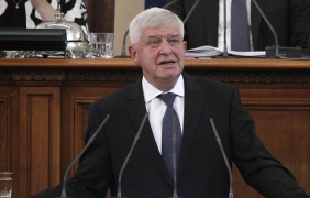 НЗОК ще стане и застраховател